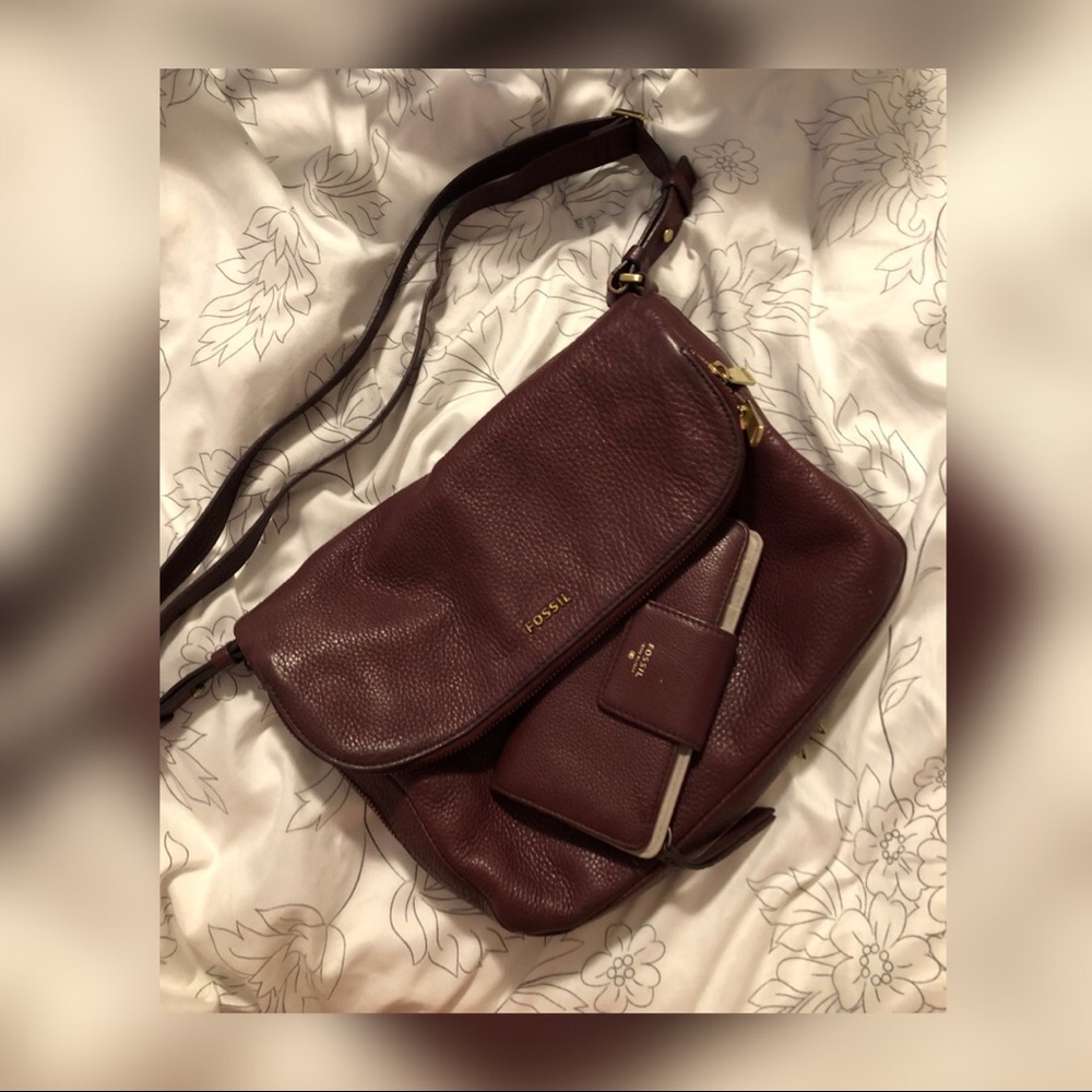 Maroon Fossil bag and wallet